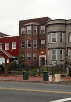 L'Elysee Residence Apartments