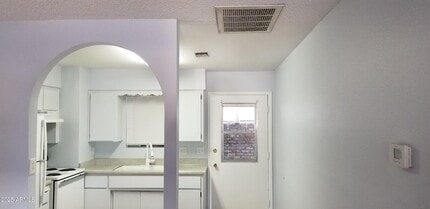 903 E 4th Pl in Mesa, AZ - Building Photo - Building Photo