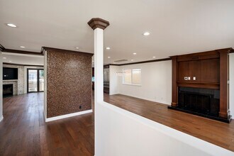 8562 Sandy Hook Dr in Huntington Beach, CA - Building Photo - Building Photo