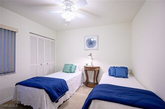 565 Beachwalk Cir in Naples, FL - Building Photo - Building Photo