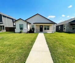 4220 Bozeman Dr in Forney, TX - Building Photo