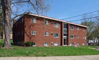 6360 Revere Ave in Cincinnati, OH - Foto de edificio - Building Photo