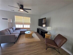 2402 SE Jayel Terrace in Bentonville, AR - Building Photo - Building Photo