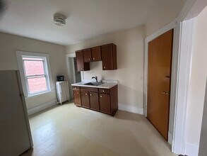 30 Rindge Ave, Unit 3 in Cambridge, MA - Building Photo - Building Photo