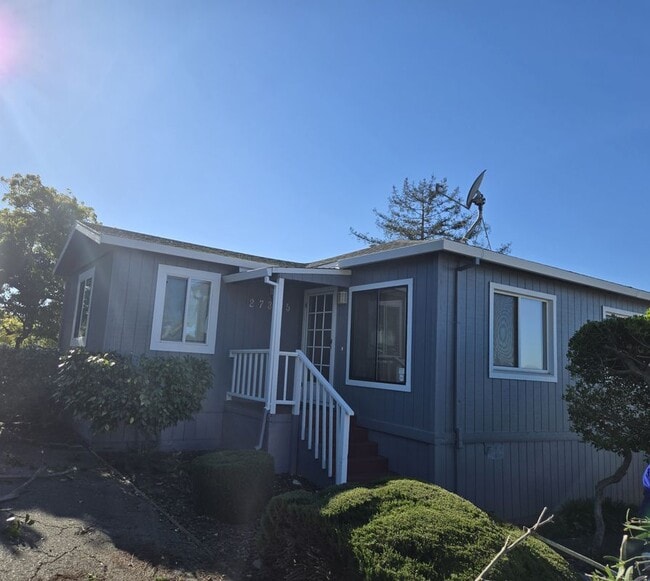 property at 27385 Parkside Dr