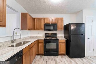 3535 Waldrop Trail in Decatur, GA - Building Photo - Building Photo
