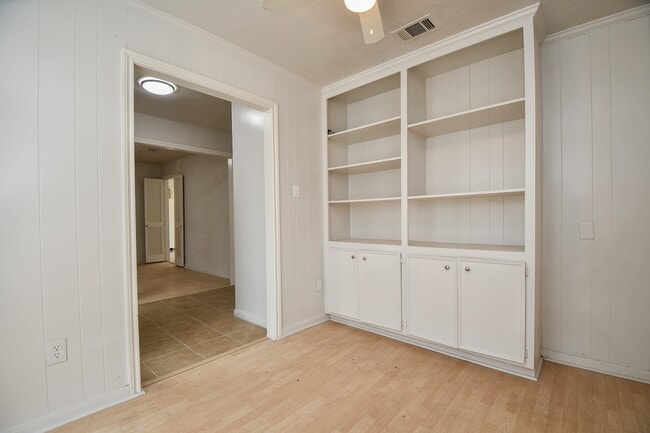 property at 6411 Teal Run Dr