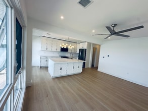280 Endicott Ave in Revere, MA - Building Photo - Building Photo