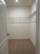 3204 Silas Dr in New Smyrna Beach, FL - Foto de edificio - Building Photo