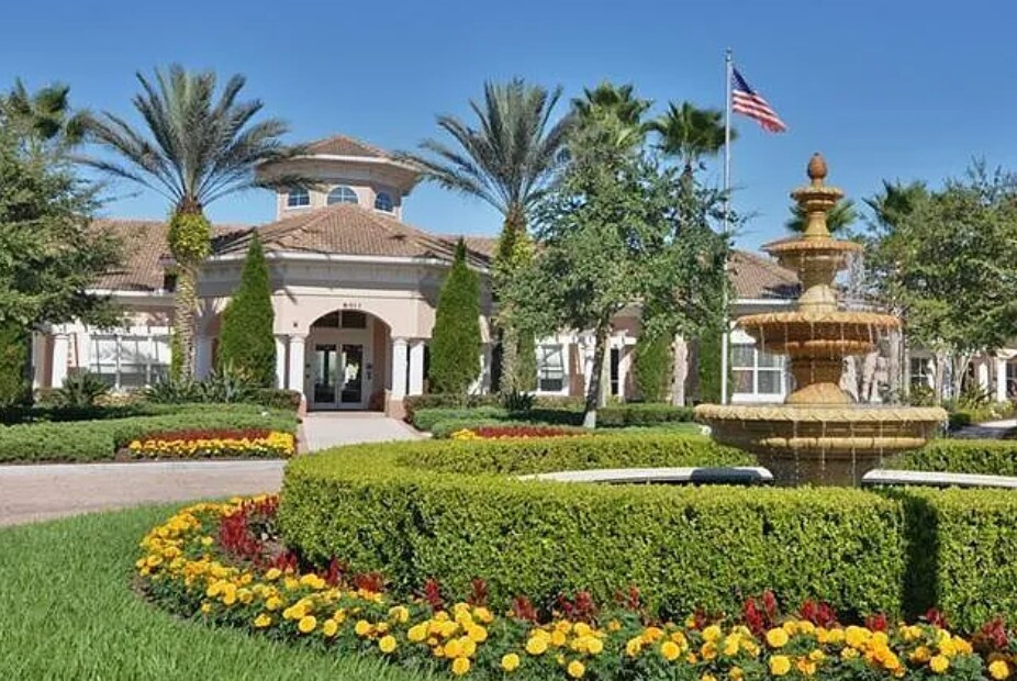 8302 Portofino Dr, Unit #103 in Davenport, FL - Building Photo