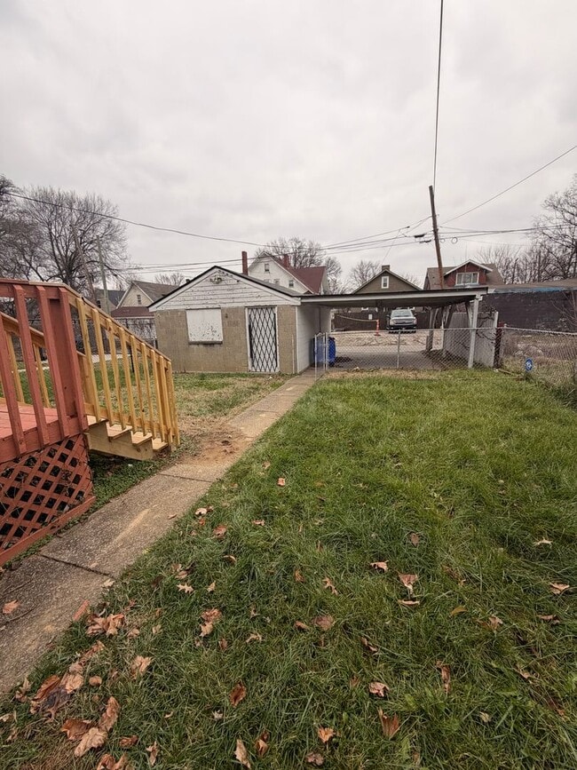 1813 W Gaulbert Ave in Louisville, KY - Foto de edificio - Building Photo