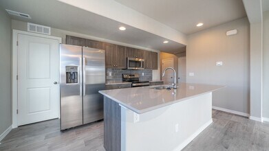 6217 Lenexa Grv in Colorado Springs, CO - Building Photo - Building Photo