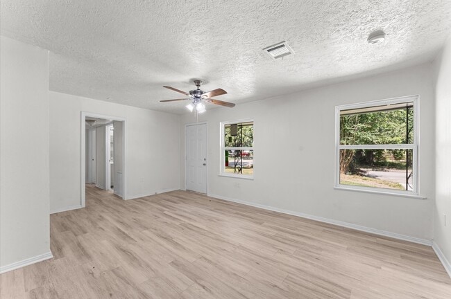 property at 6515 Beekman Rd