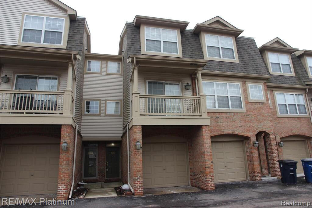 2868 Barclay Way in Ann Arbor, MI - Building Photo