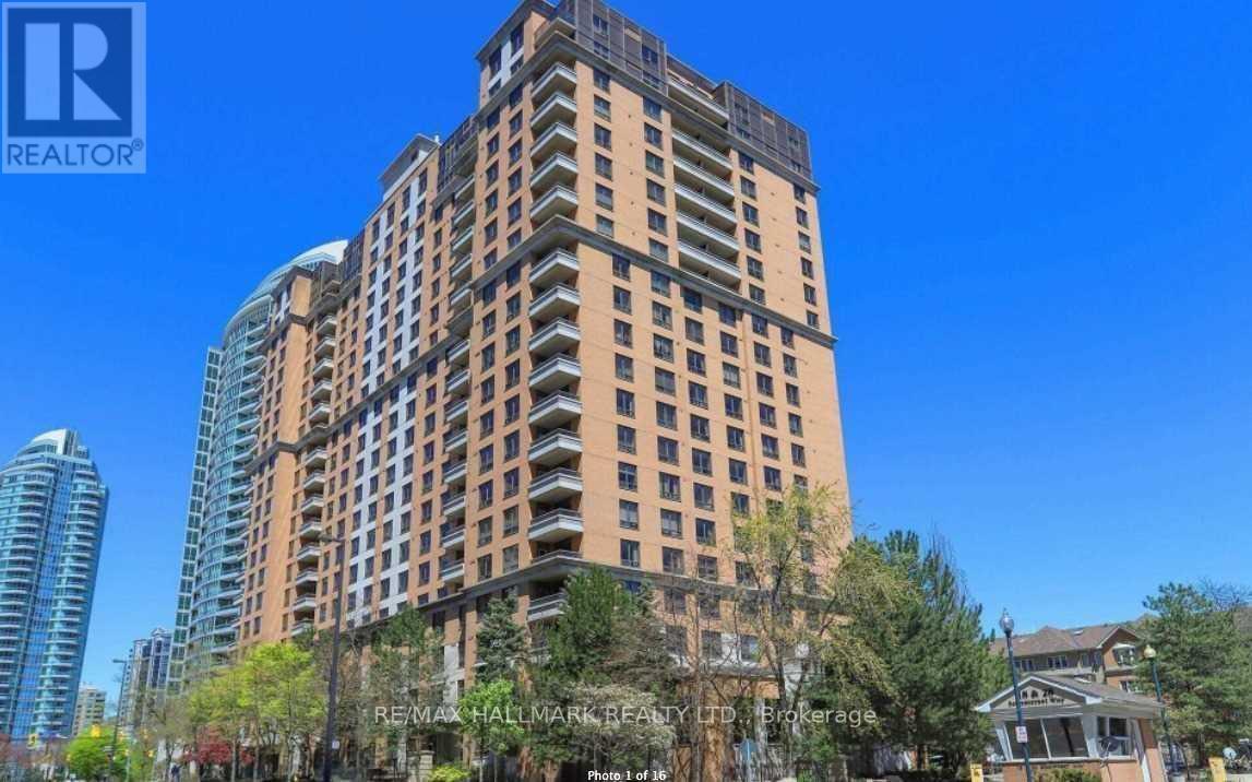 1001-1018 SOMMERSET Way in Toronto, ON - Building Photo
