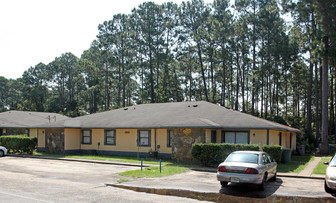 350 Crow Rd Apartments