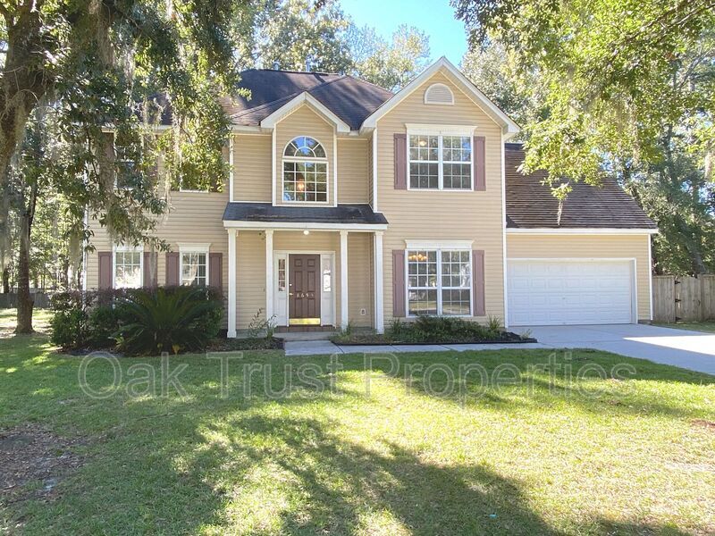 8653 Hickory Creek Ln in North Charleston, SC - Building Photo