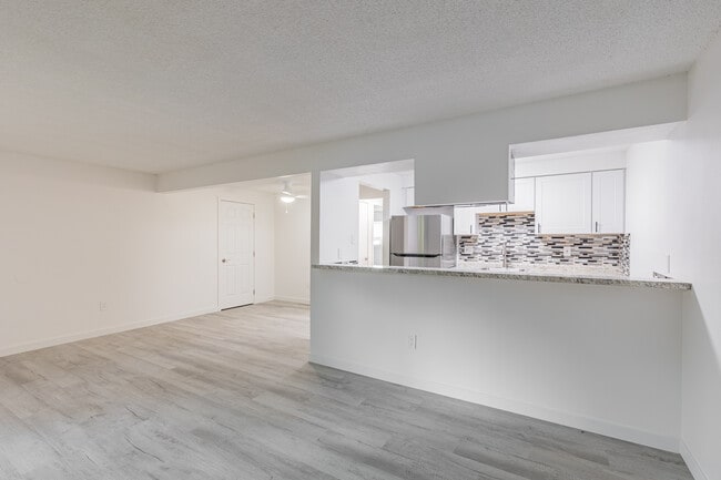 Images Garden View Apartments