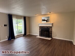 7404 Foxglove Ln in Knoxville, TN - Building Photo - Building Photo