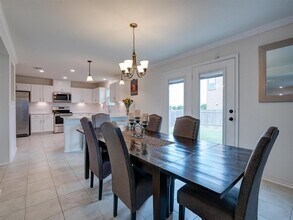 13607 Abraham Lincoln St in Manor, TX - Building Photo - Building Photo