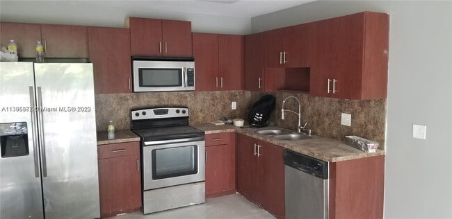 3580 NW 110th Ln-Unit -N in Coral Springs, FL - Building Photo - Building Photo