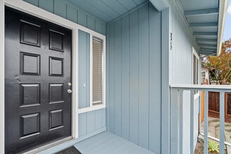 34 Altamont Dr in Watsonville, CA - Building Photo - Building Photo