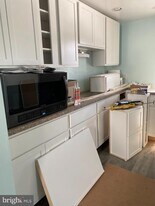 100 Middle Spring Ave in Shippensburg, PA - Building Photo