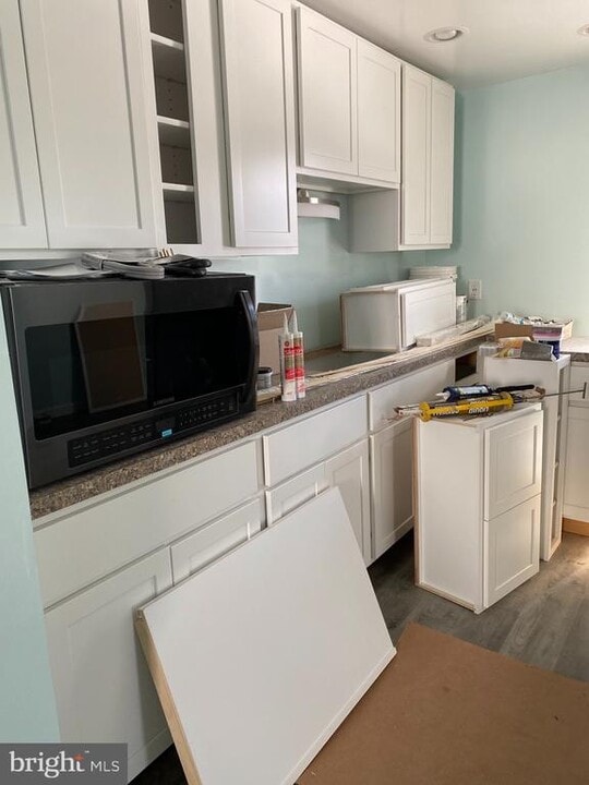 100 Middle Spring Ave in Shippensburg, PA - Building Photo