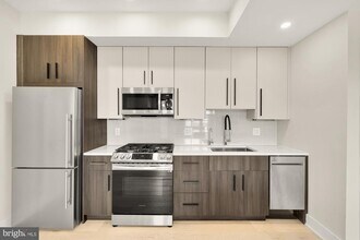 3933 14th St NW in Washington, DC - Building Photo - Building Photo
