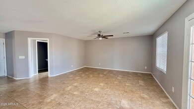 18850 N Toledo Ave in Maricopa, AZ - Building Photo - Building Photo