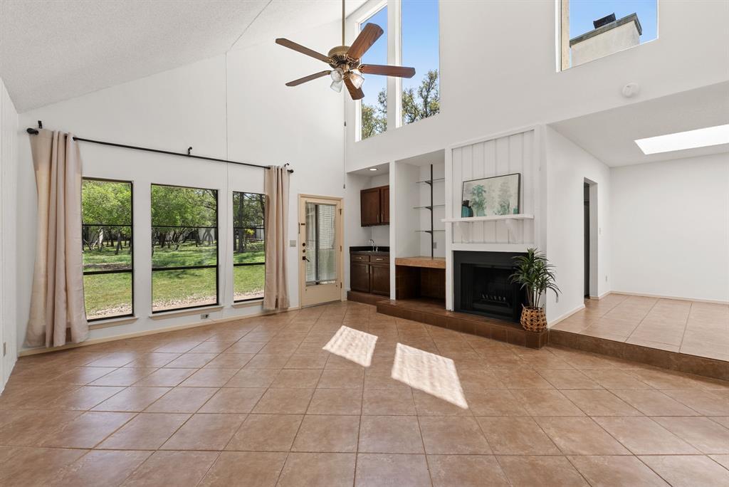 55 Casa Verde St in Lakeway, TX - Building Photo