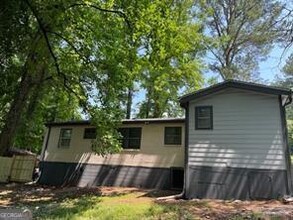 3389 Longleaf Dr in Decatur, GA - Building Photo - Building Photo