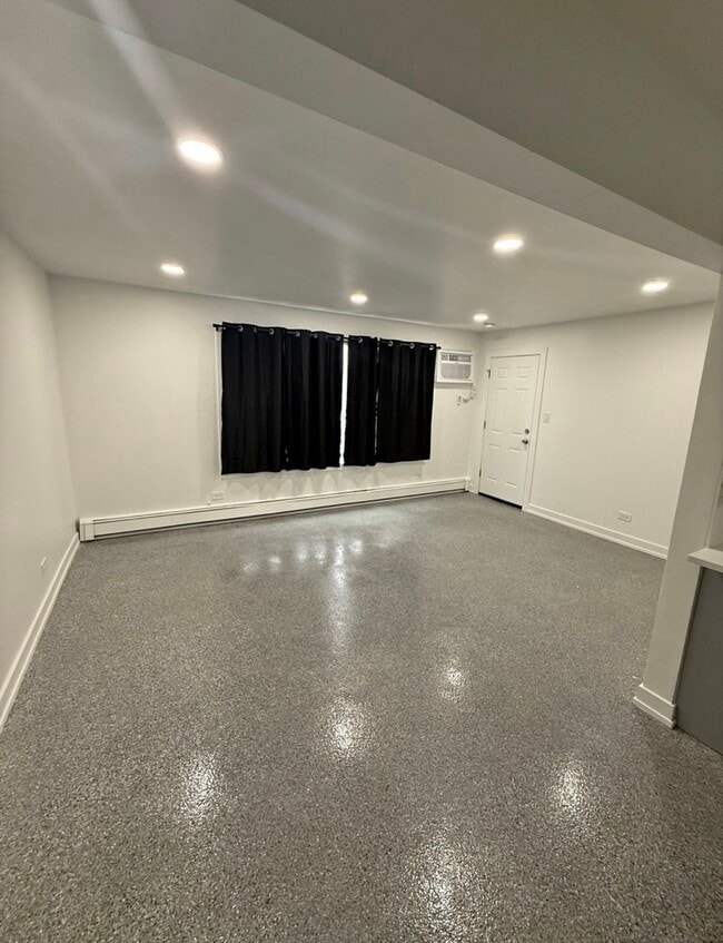 6005 W 35th St in Cicero, IL - Building Photo - Building Photo