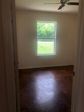 1521 E Lawrence St, Unit 1521 in Tyler, TX - Building Photo - Building Photo