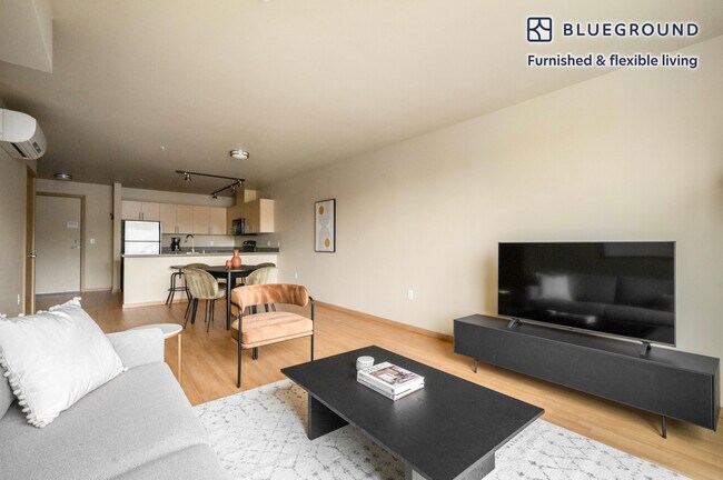 708 6th Ave N in Seattle, WA - Building Photo - Building Photo