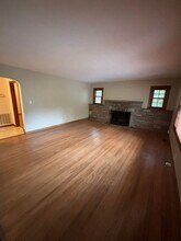 619 White Oak Dr in Knoxville, TN - Building Photo - Building Photo
