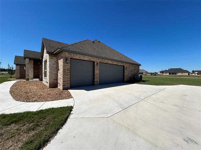 1025 Katie Ct in Azle, TX - Building Photo - Building Photo