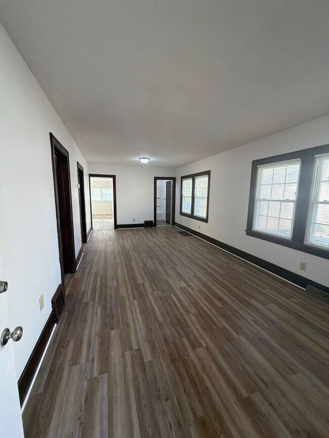 780 Northfield Rd in Bedford, OH - Building Photo - Building Photo