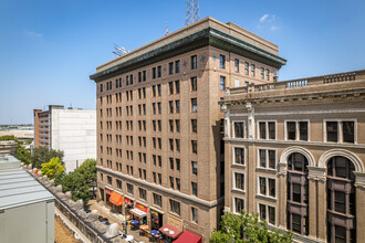 Bayou Lofts in Houston, TX - Building Photo - Building Photo