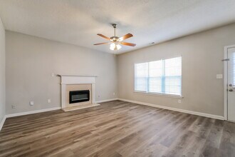 3715 Summit Trce in Decatur, GA - Building Photo - Building Photo