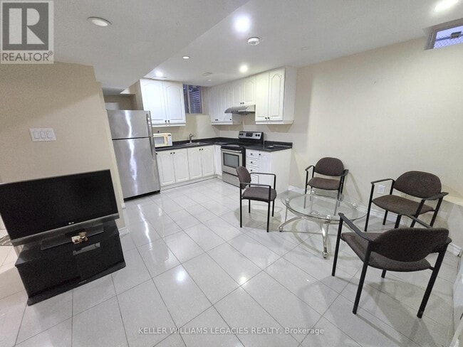 property at 40 Bellcrest Rd