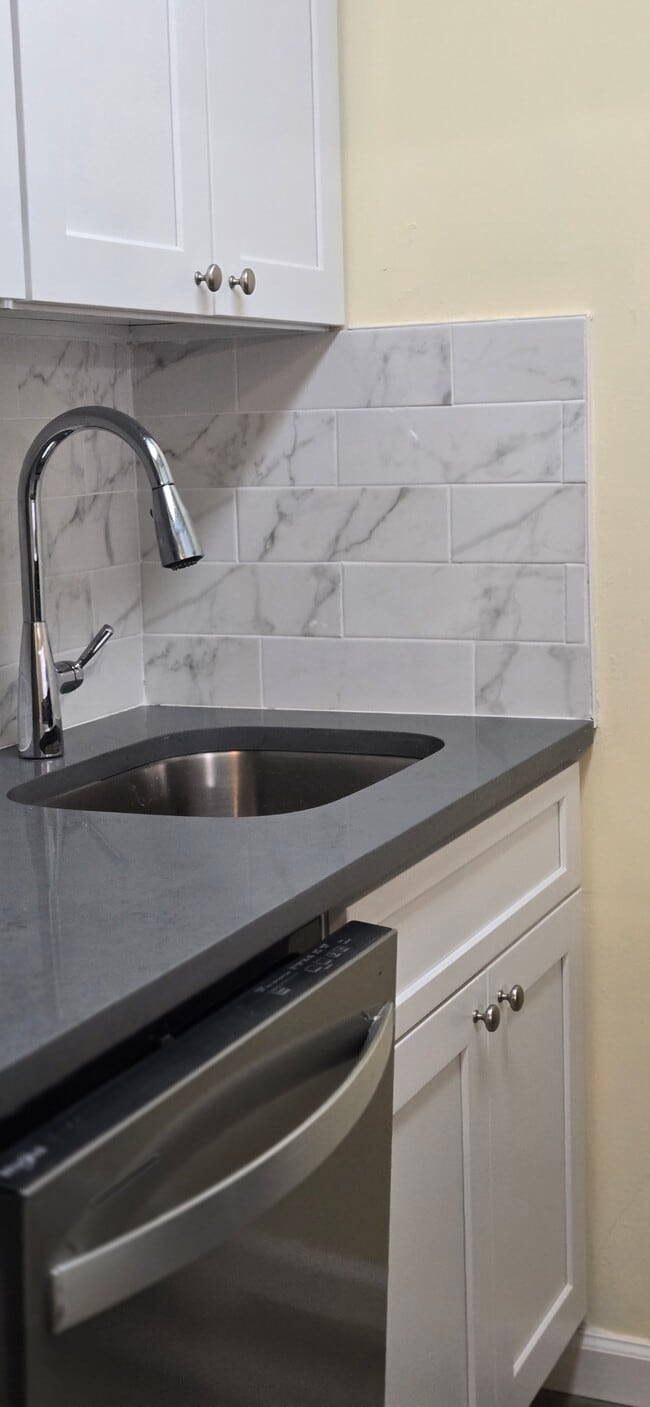 property at 13835 Elder Ave