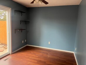 1559 Peacock Pl in Loveland, CO - Foto de edificio - Building Photo