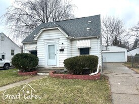 21825 Virginia Ave in Eastpointe, MI - Building Photo