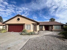 44060 Dalea Ct in La Quinta, CA - Building Photo