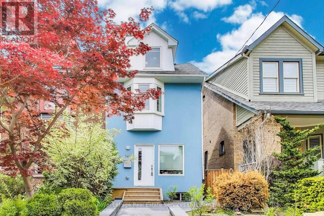 property at 846 Carlaw Ave