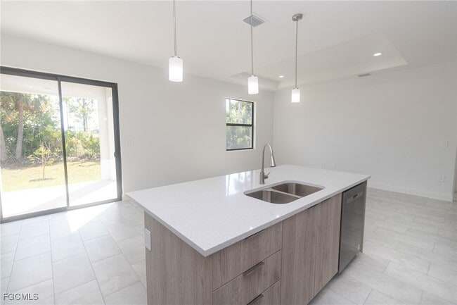 1032 N Hilton Cir in La Belle, FL - Building Photo - Building Photo