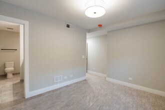 4406 N Seeley Ave, Unit 1 in Chicago, IL - Building Photo - Building Photo