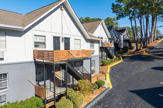 Rio At Lenox in Atlanta, GA - Building Photo - Building Photo