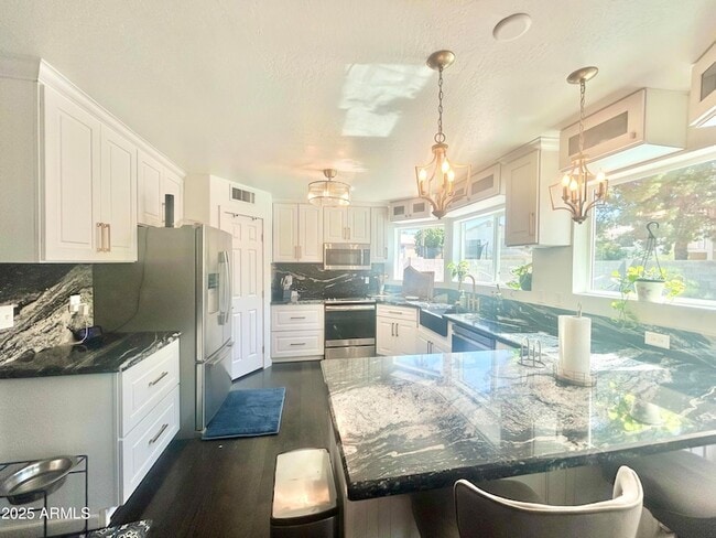 7407 E Medina Ave in Mesa, AZ - Building Photo - Building Photo